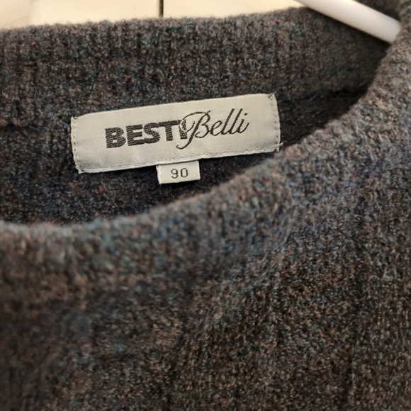 Form fitting winter dress - Picture 2 of 3